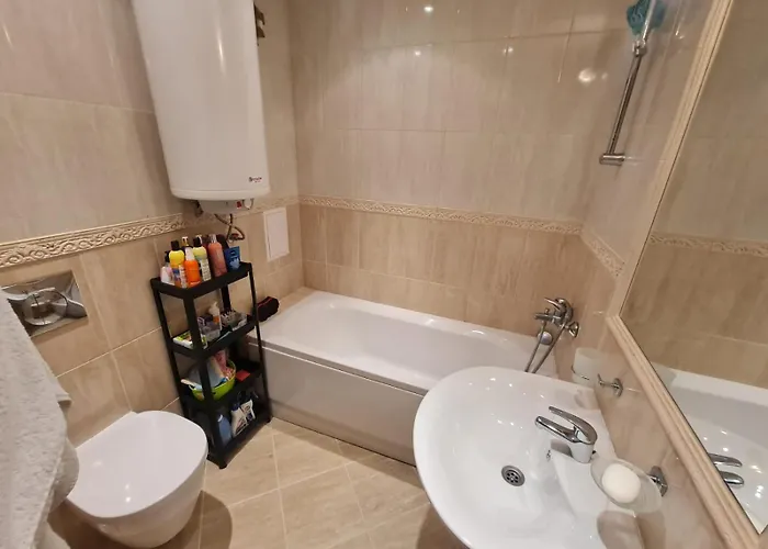 Large Two Floor Daire *