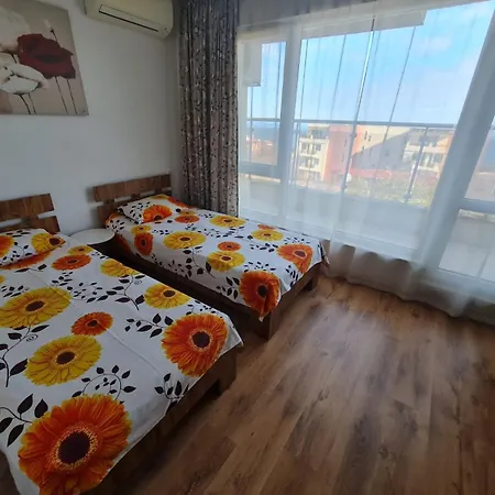 Large Two Floor Apartment *